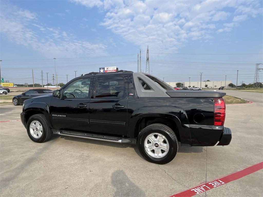 used 2010 Chevrolet Avalanche car, priced at $11,062
