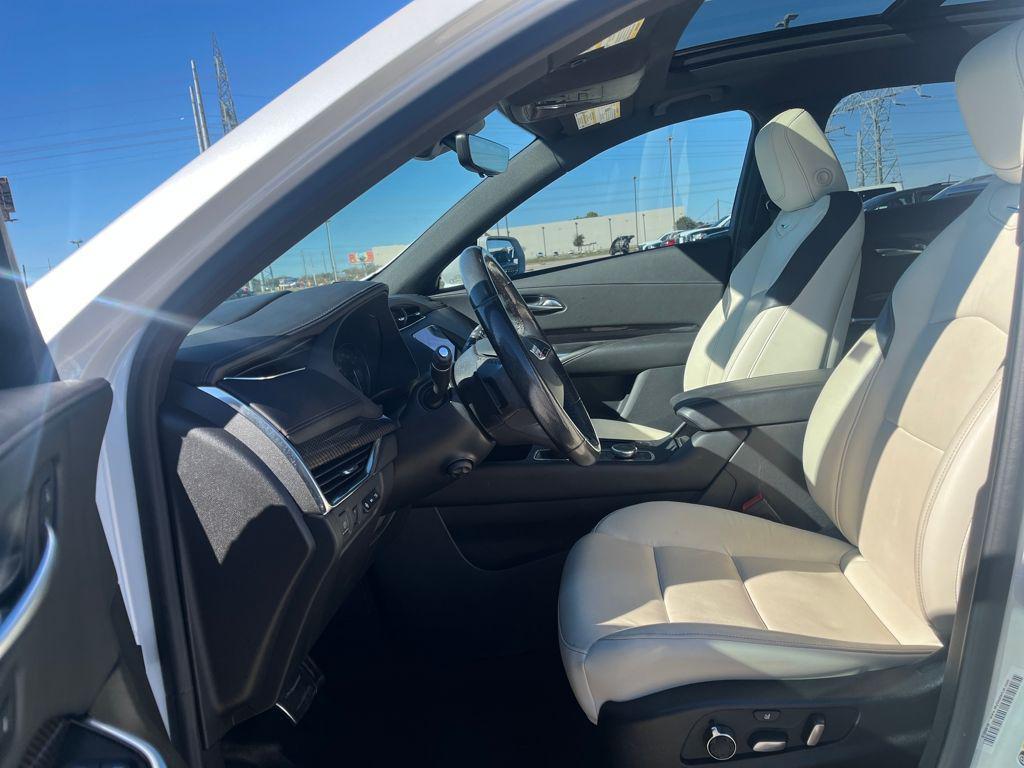 used 2019 Cadillac XT4 car, priced at $17,987