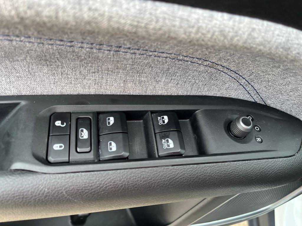 used 2024 Jeep Compass car, priced at $19,766