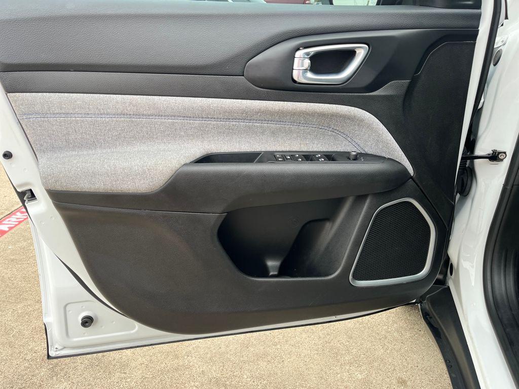 used 2024 Jeep Compass car, priced at $19,766