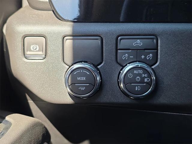 new 2025 GMC Sierra 1500 car, priced at $43,840