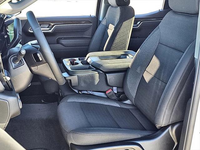 new 2025 GMC Sierra 1500 car, priced at $40,329