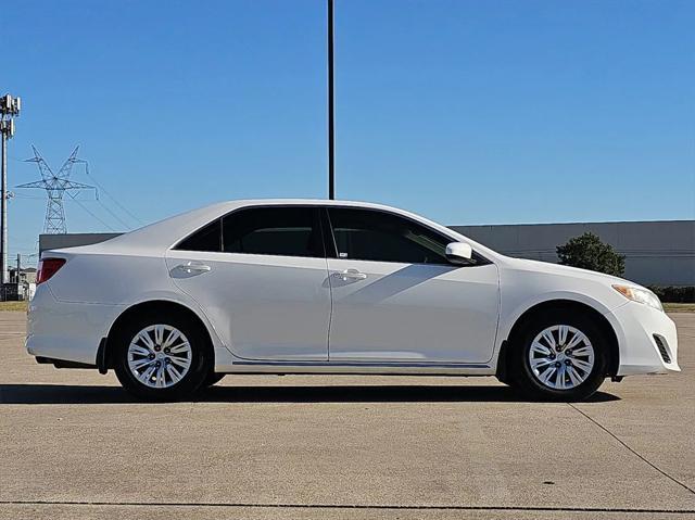 used 2014 Toyota Camry car, priced at $10,489