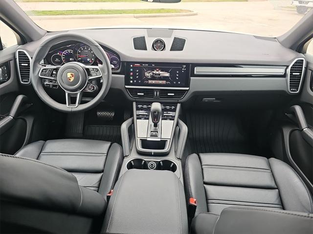 used 2023 Porsche Cayenne car