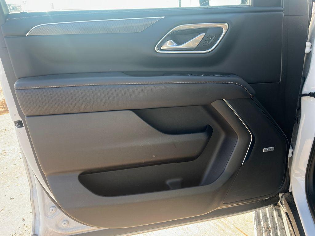 used 2023 GMC Yukon car, priced at $57,663