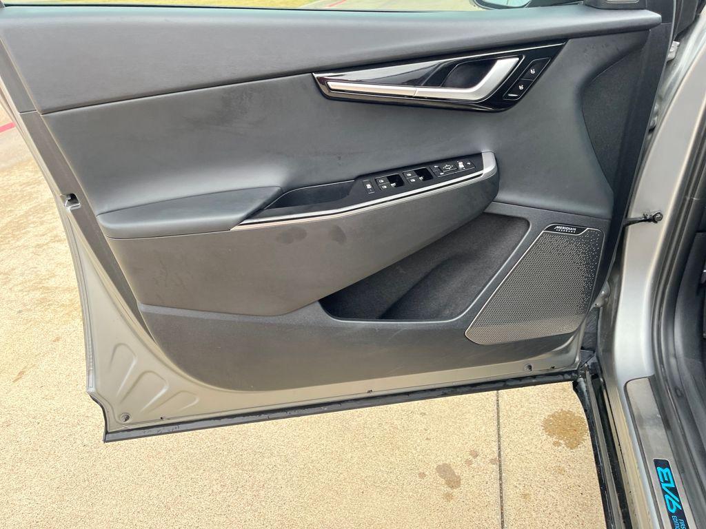 used 2022 Kia EV6 car, priced at $21,794