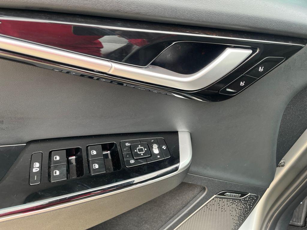 used 2022 Kia EV6 car, priced at $21,794