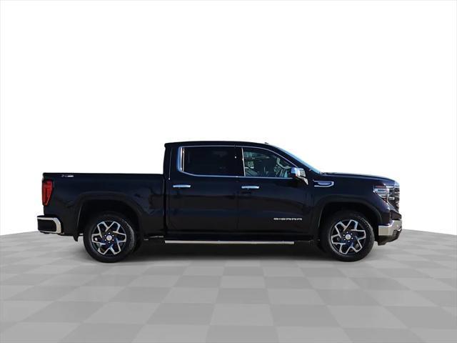 new 2025 GMC Sierra 1500 car, priced at $54,561