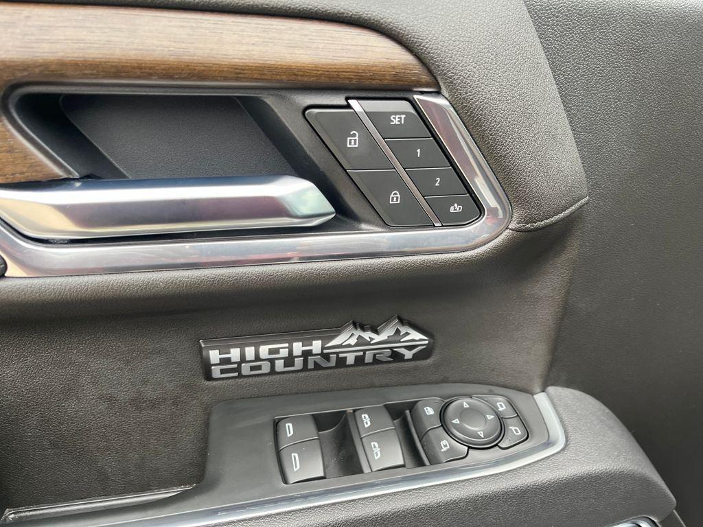 used 2025 Chevrolet Silverado 1500 car, priced at $58,489