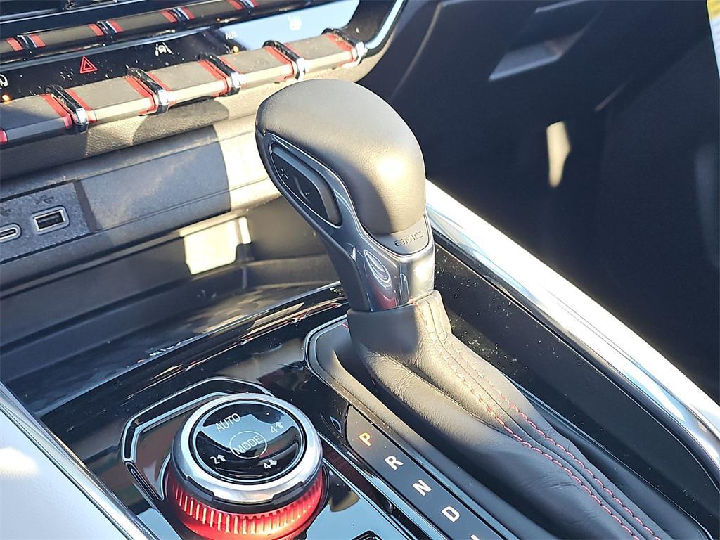 new 2025 GMC Canyon car, priced at $51,004