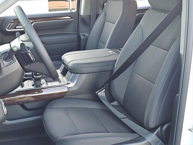 new 2025 GMC Sierra 1500 car, priced at $48,227