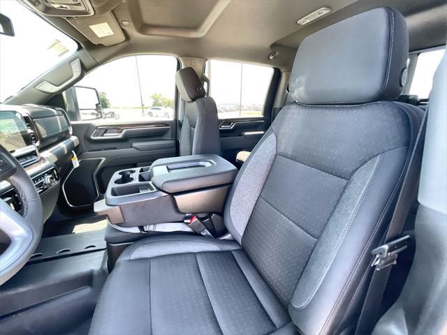 new 2025 GMC Sierra 2500 car, priced at $59,740