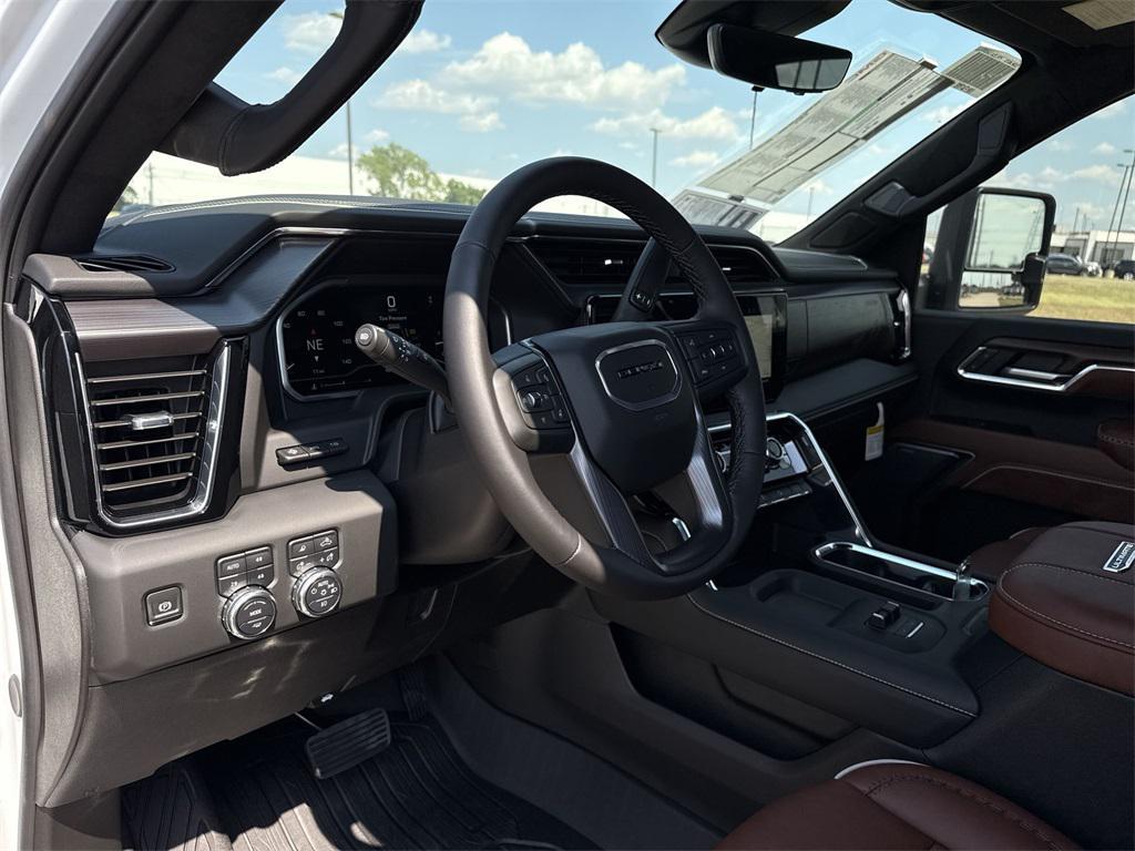 new 2025 GMC Sierra 2500 car, priced at $89,147