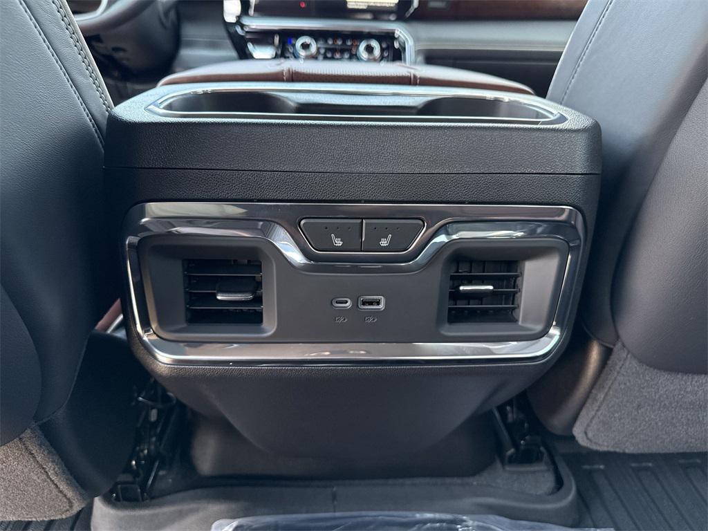 new 2025 GMC Sierra 2500 car, priced at $89,147
