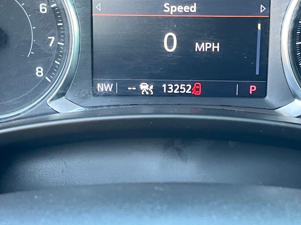 used 2024 Chevrolet Equinox car, priced at $24,981