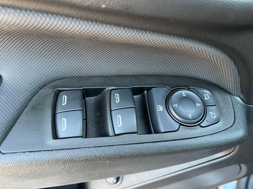 used 2024 Chevrolet Equinox car, priced at $24,981