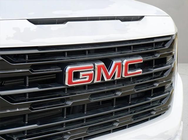 new 2024 GMC Sierra 1500 car, priced at $50,479