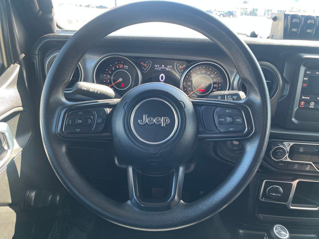 used 2022 Jeep Wrangler Unlimited car, priced at $26,113