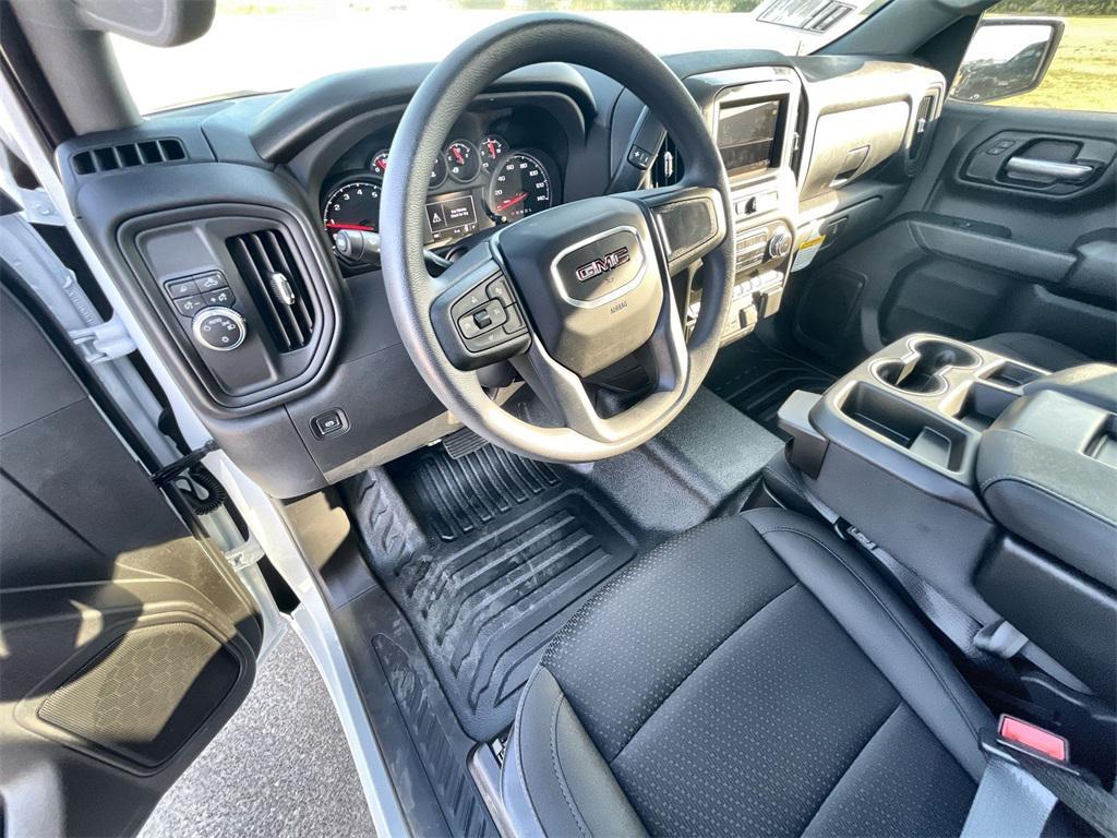 new 2026 GMC Sierra 1500 car, priced at $39,941