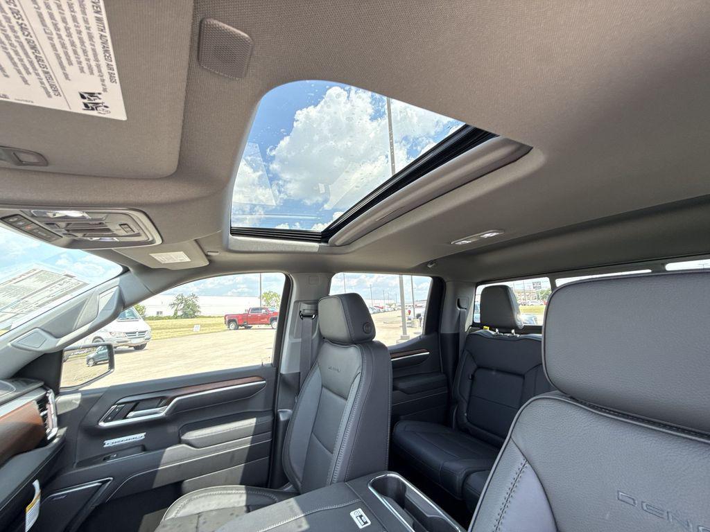 new 2026 GMC Sierra 1500 car, priced at $66,562