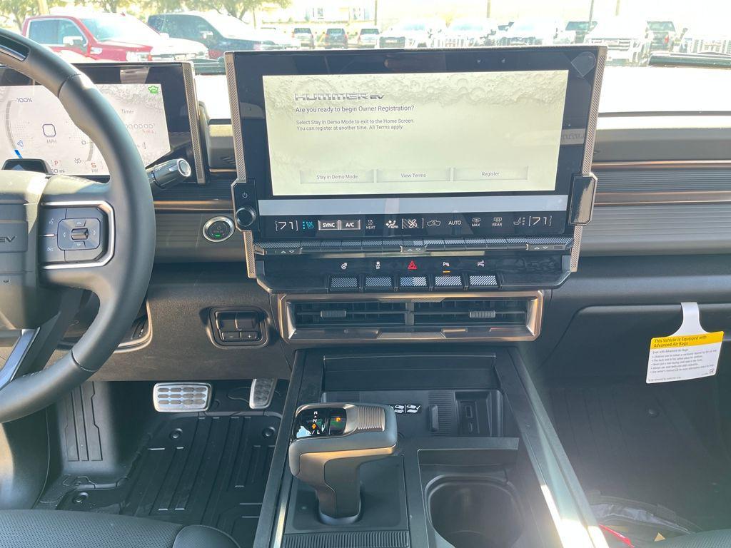new 2025 GMC HUMMER EV Pickup car, priced at $93,753