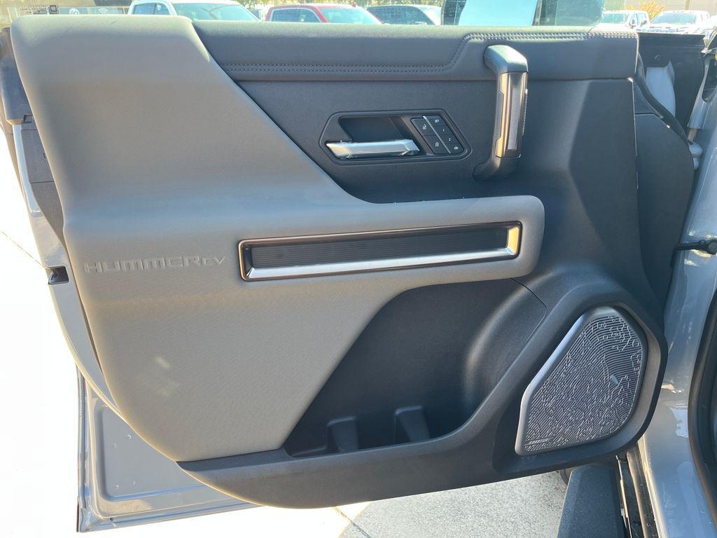 new 2025 GMC HUMMER EV Pickup car, priced at $93,753