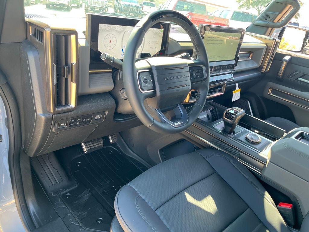 new 2025 GMC HUMMER EV Pickup car, priced at $93,753