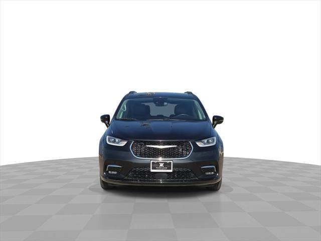 used 2022 Chrysler Pacifica car, priced at $17,348