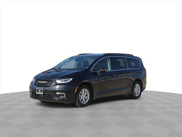 used 2022 Chrysler Pacifica car, priced at $17,348