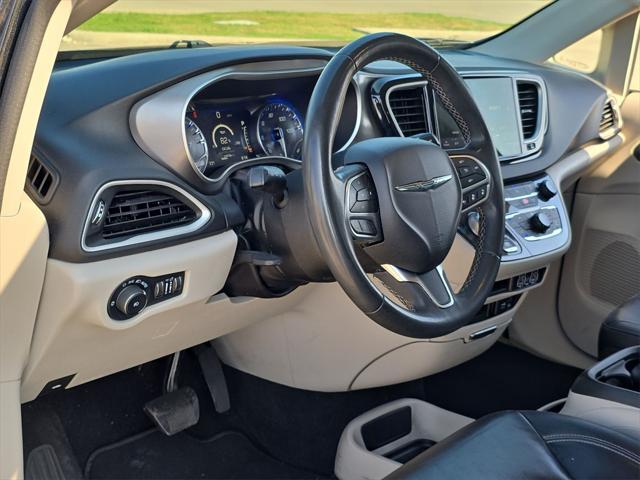 used 2022 Chrysler Pacifica car, priced at $17,348
