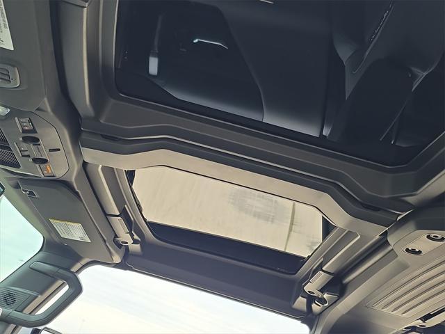 new 2025 GMC HUMMER EV Pickup car, priced at $88,273