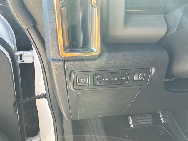new 2025 GMC HUMMER EV SUV car, priced at $85,694