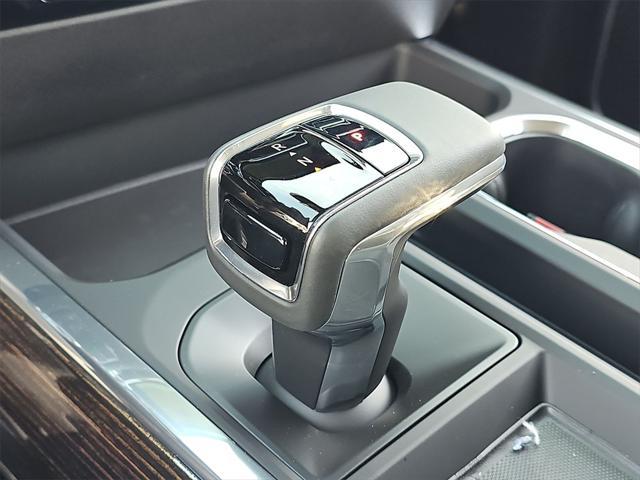 new 2025 GMC Sierra 1500 car, priced at $48,227