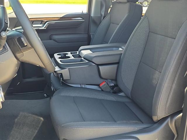 new 2025 GMC Sierra 1500 car, priced at $43,119