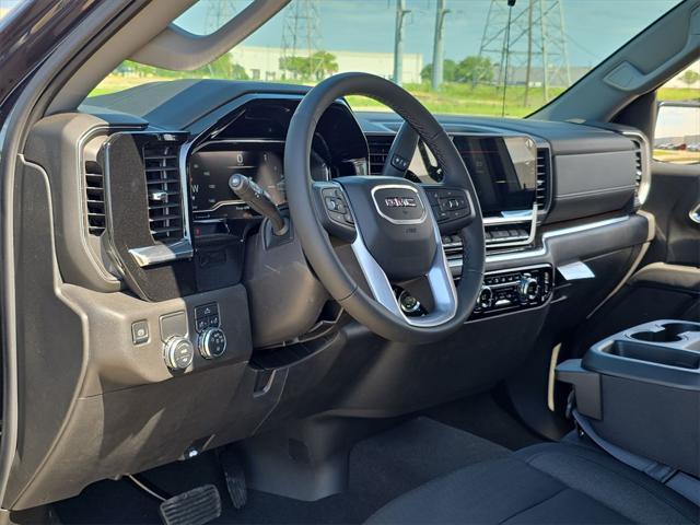 new 2025 GMC Sierra 1500 car, priced at $43,666
