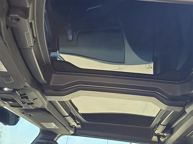 new 2025 GMC HUMMER EV Pickup car, priced at $109,384