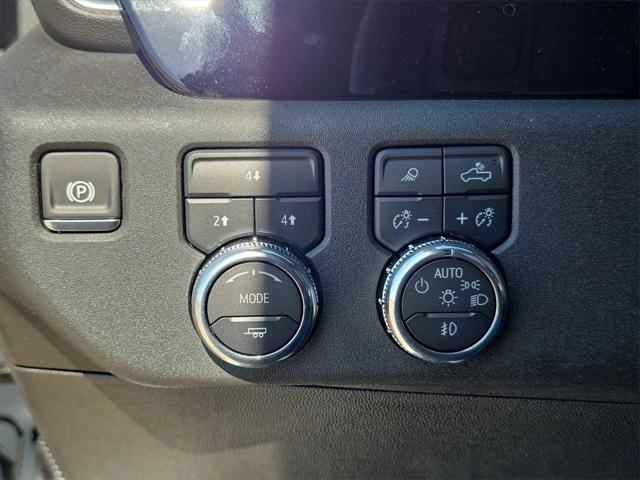 new 2025 GMC Sierra 2500 car, priced at $58,227