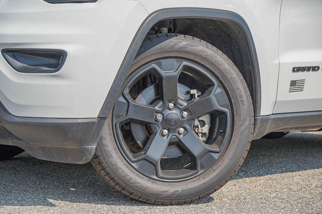 used 2021 Jeep Grand Cherokee car, priced at $21,776