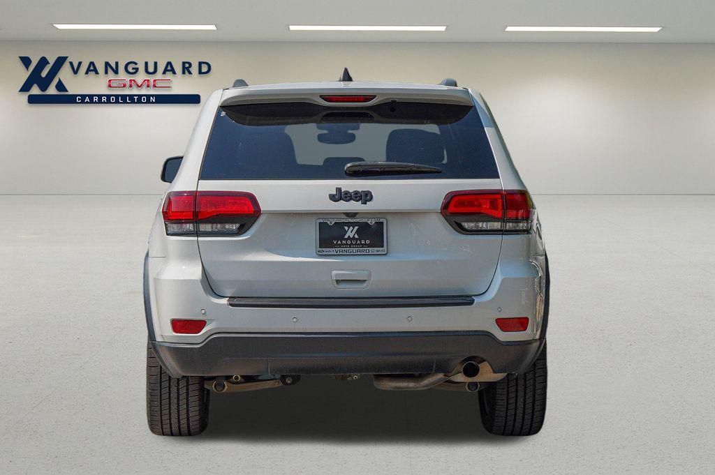 used 2021 Jeep Grand Cherokee car, priced at $21,776