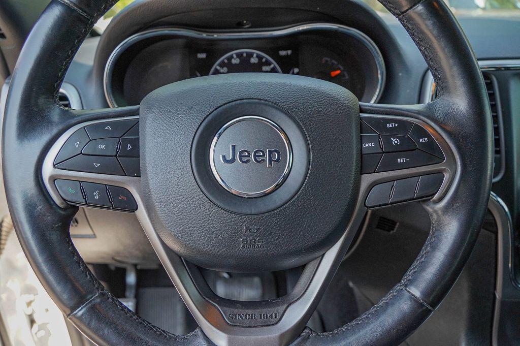 used 2021 Jeep Grand Cherokee car, priced at $21,776