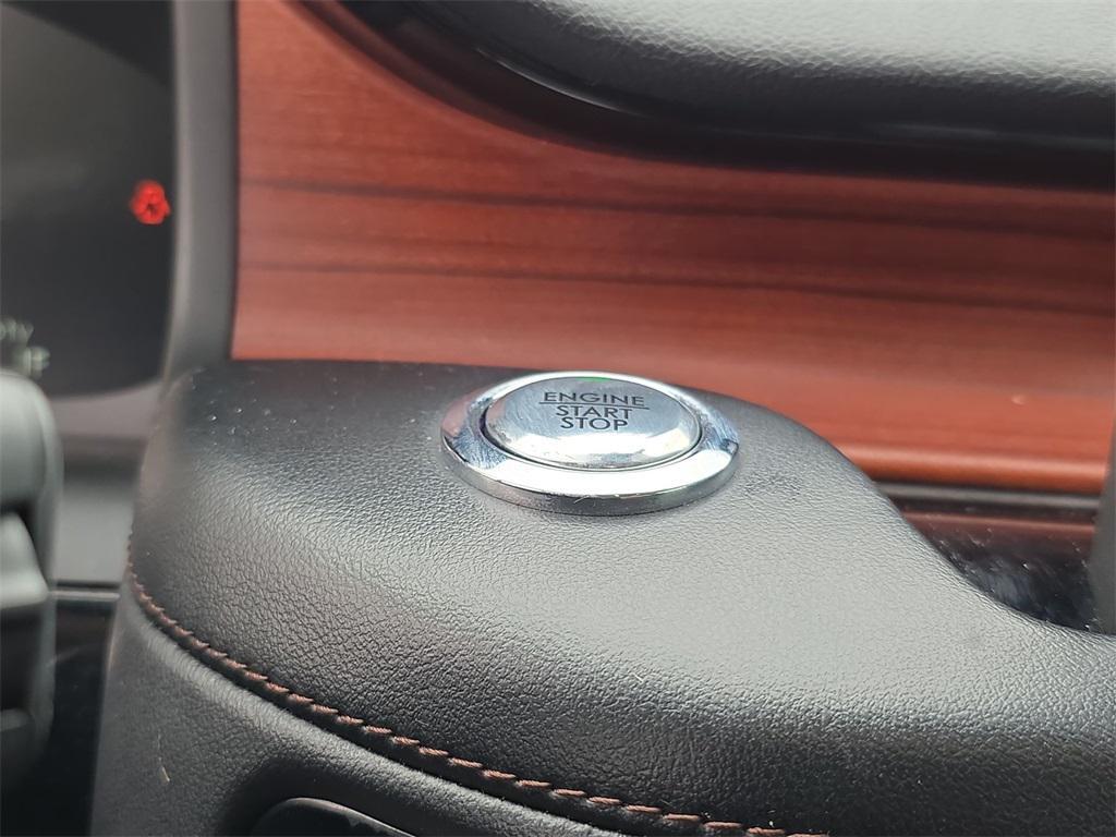used 2022 Lincoln Aviator car, priced at $33,694