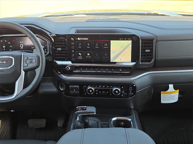 new 2025 GMC Sierra 1500 car, priced at $54,561