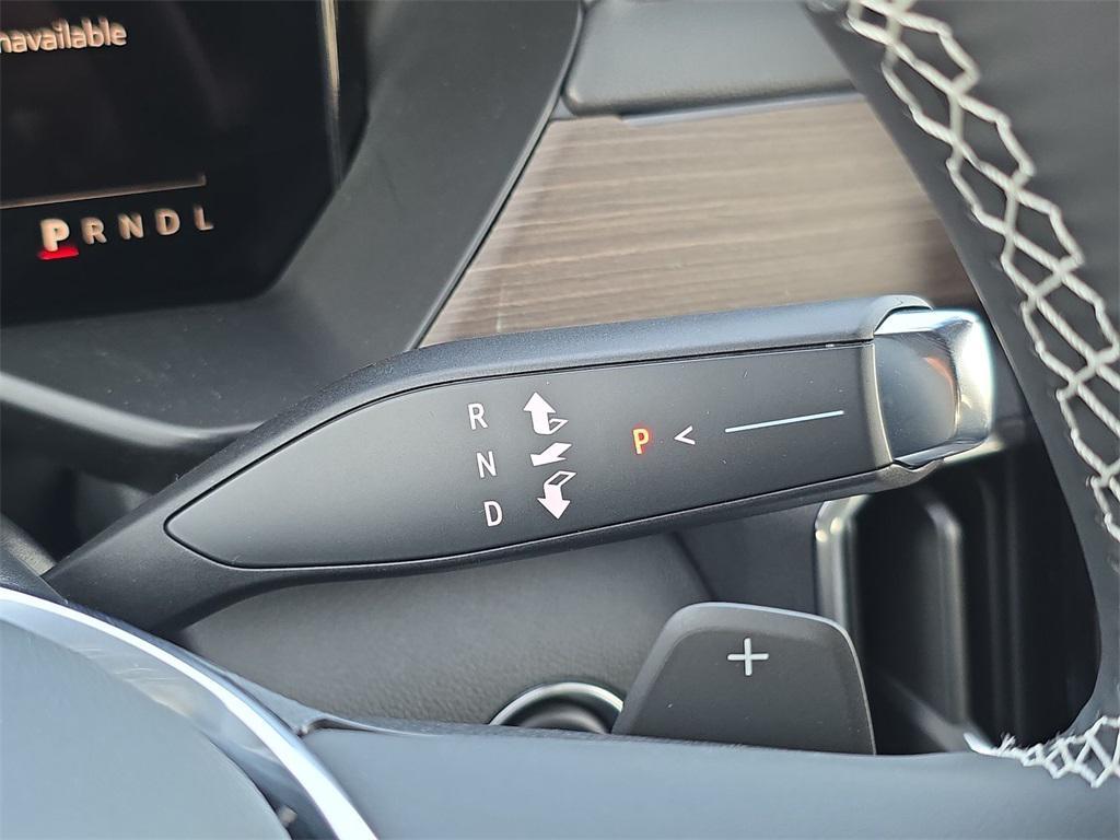 new 2025 GMC Acadia car, priced at $57,693