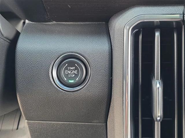 new 2025 GMC Acadia car, priced at $58,554