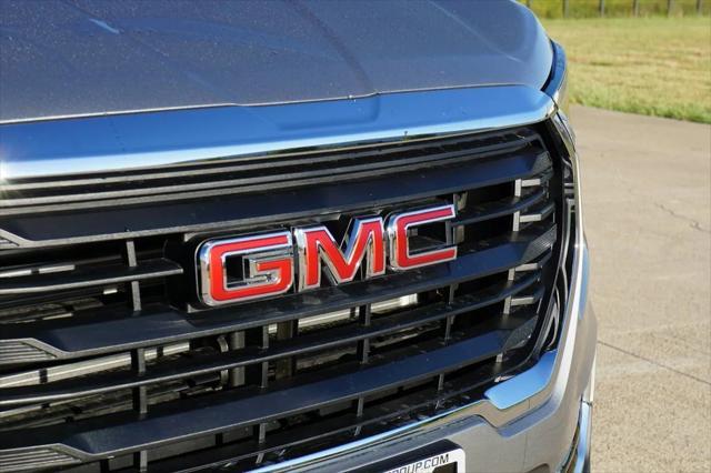 new 2024 GMC Terrain car, priced at $24,653