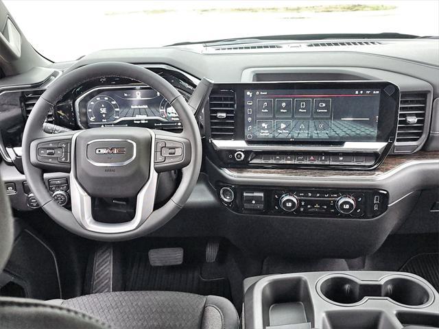 new 2025 GMC Sierra 1500 car, priced at $41,275