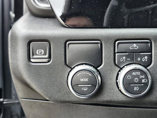new 2025 GMC Sierra 1500 car, priced at $40,754