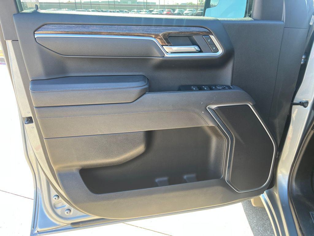 used 2025 GMC Sierra 1500 car, priced at $46,987