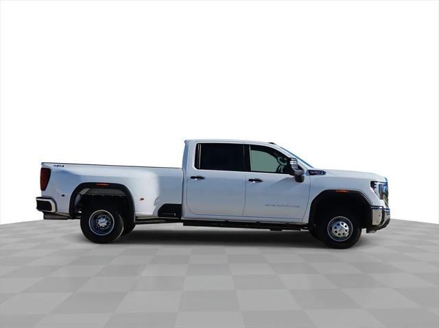 new 2024 GMC Sierra 3500 car, priced at $70,475