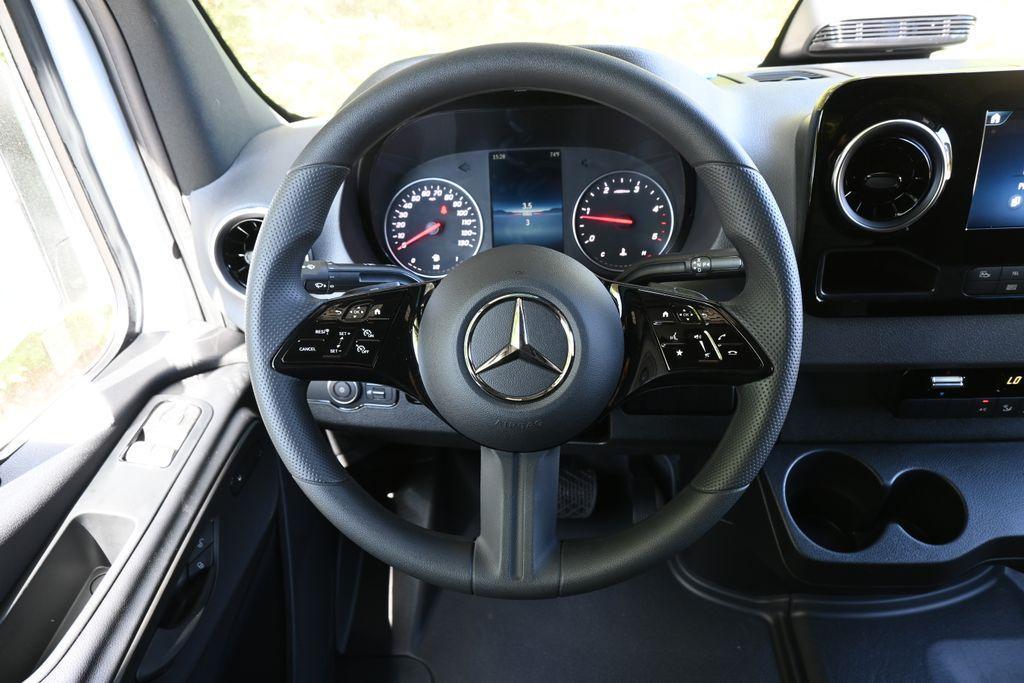 new 2025 Mercedes-Benz Sprinter 2500 car, priced at $64,391